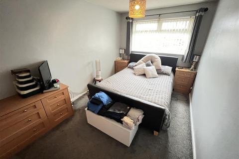 17 Denning Drive, Wirral, CH61 4YH