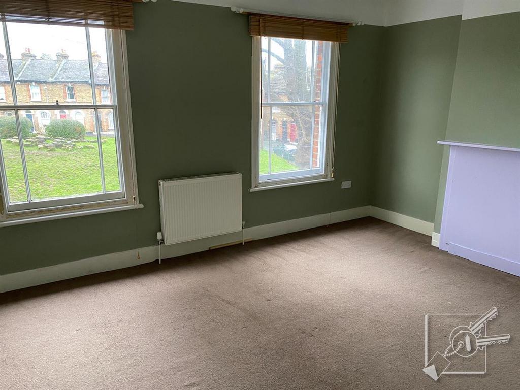 Bedroom 1: