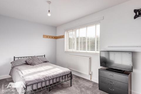 148 Radburn Close, Harlow, CM18 7EG