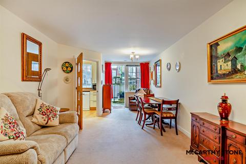 1 bedroom apartment for sale - Harbour Lights Court, North Quay, Weymouth
