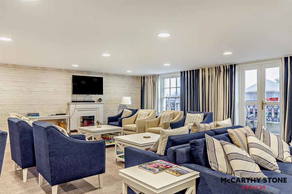 Homeowners Lounge