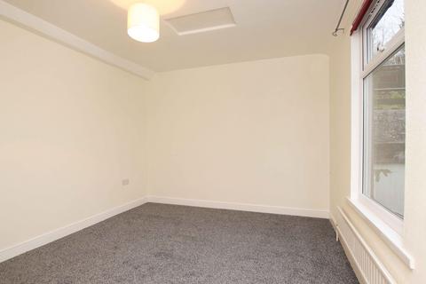 9 Brynbedw Road, Tylorstown, Ferndale, CF43 3AE