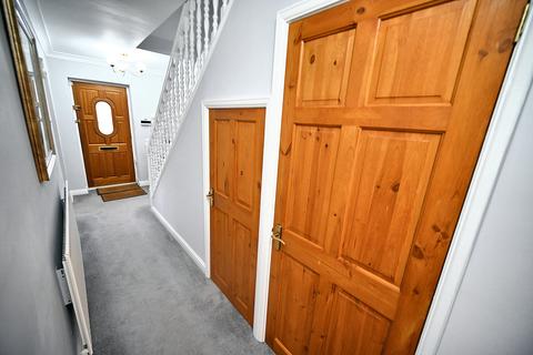 4 bedroom detached house for sale - Penn Road, Wolverhampton WV4