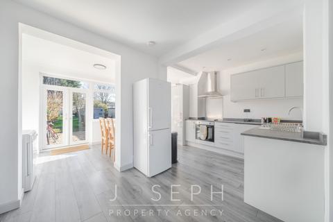 41 Bernard Crescent, Ipswich, IP3 9LJ