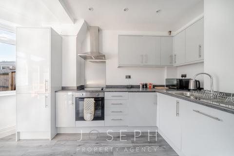 41 Bernard Crescent, Ipswich, IP3 9LJ