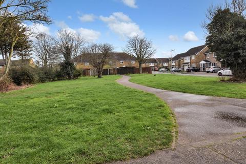 37 Mallards, Shoeburyness, Southend-on-sea, SS3 8XE