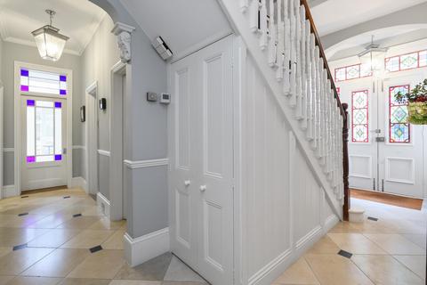 undefined, Arnison Road, East Molesey, Surrey, KT8
