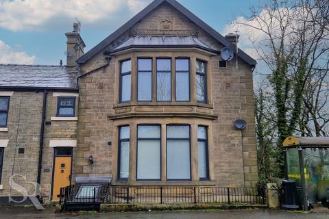 2 bedroom flat for sale, Union Road, New Mills, SK22