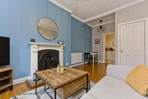 1/1 Burns Place, Edinburgh, EH6 5QD