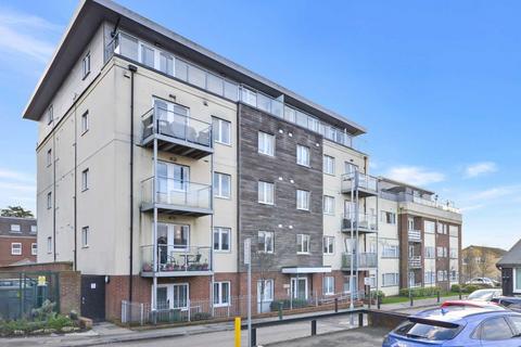 2 bedroom apartment for sale, St Ediths Court, Billericay