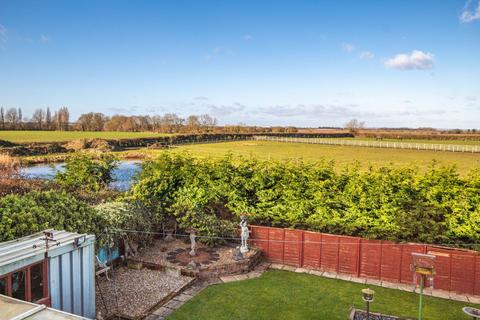 3 bedroom end of terrace house for sale, Station Road, Thornton Curtis, Lincolnshire, DN39