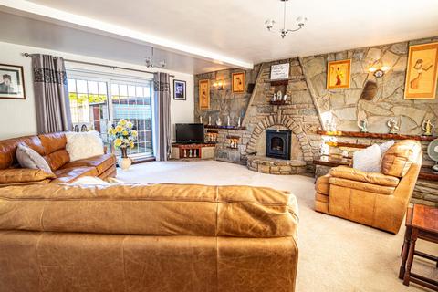 Holmdene Station Road, Thornton Curtis, Ulceby, DN39 6XF