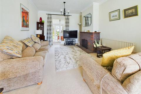 3 bedroom detached house for sale, Cross Road, Southwick