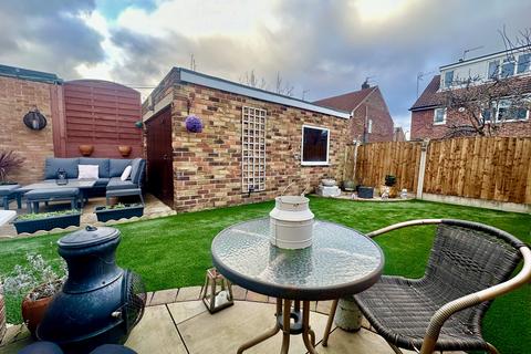 3 bedroom semi-detached house for sale - Scawsby, Doncaster DN5