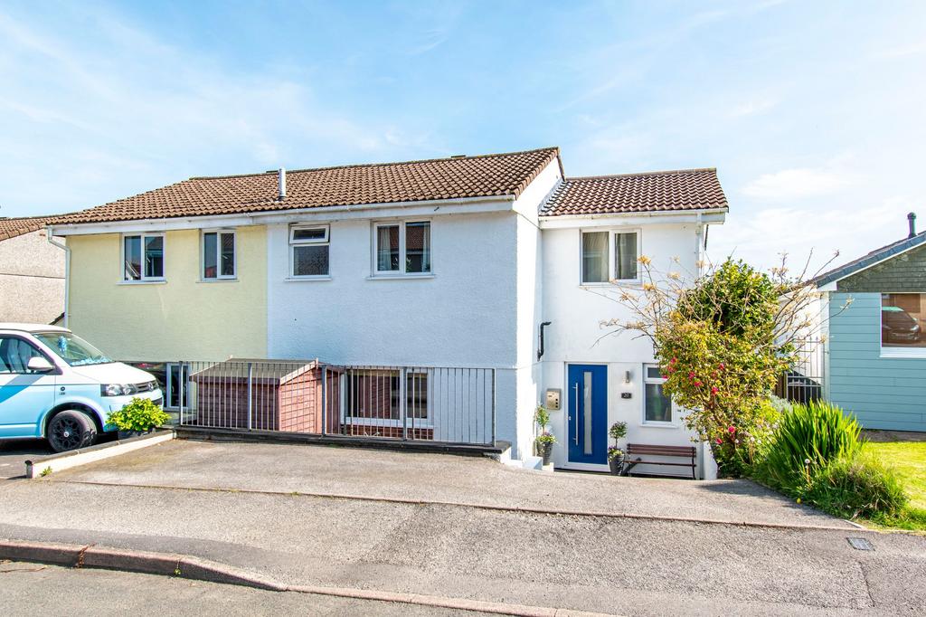 Lower Glen Park, Pensilva, PL14 3 bed semidetached house for sale £