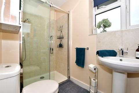 9 Downland Close, Epsom, KT18 5SQ