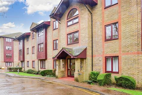 2 bedroom flat for sale, Reigate Hill, Reigate, Surrey