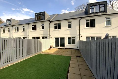 3 bedroom terraced house for sale, Parkfield Road, Torquay