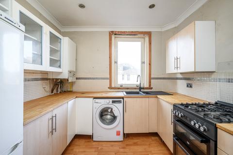 3 bedroom flat for sale, Royston Mains Road, Edinburgh EH5