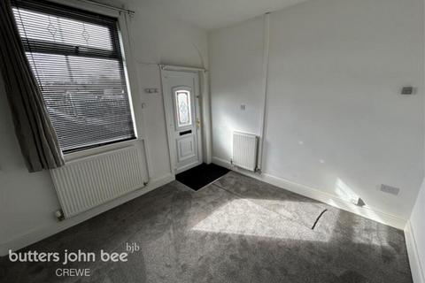 2 bedroom terraced house to rent, Henry Street, Crewe