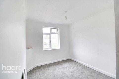 99 Oakdene Road, Orpington, BR5 2AL