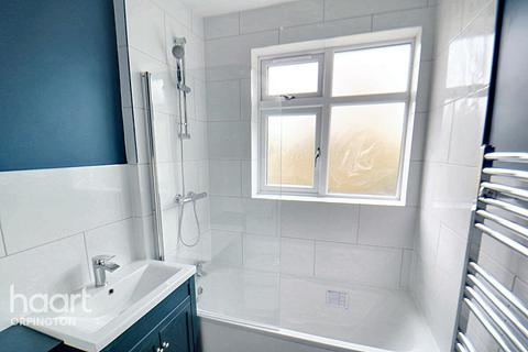 99 Oakdene Road, Orpington, BR5 2AL
