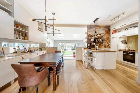 43 Ardfillan Road, London, SE6 1ST