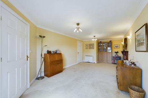 1 bedroom apartment for sale, Hardaker Court, 319-323 Clifton Drive South, Lytham St. Annes, FY8