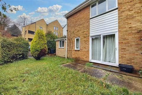 1 Bailey Close, Winchester, SO22 4DL