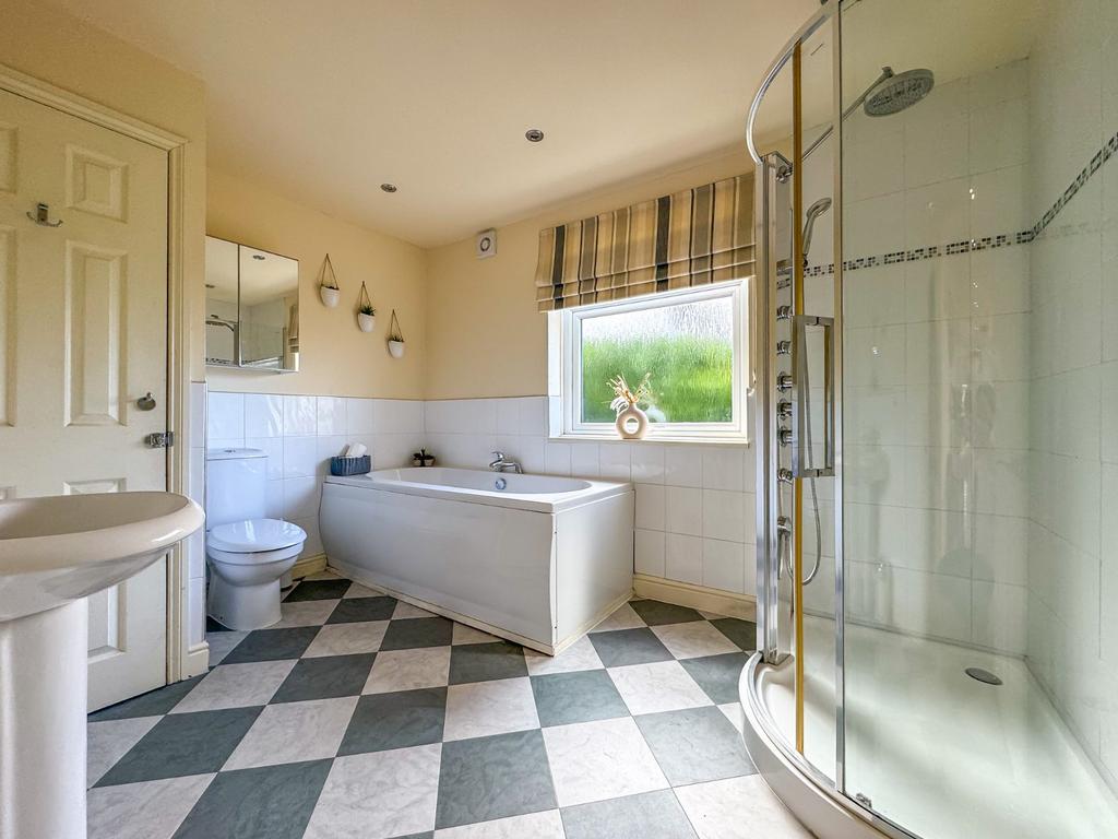 Downstairs Bathroom
