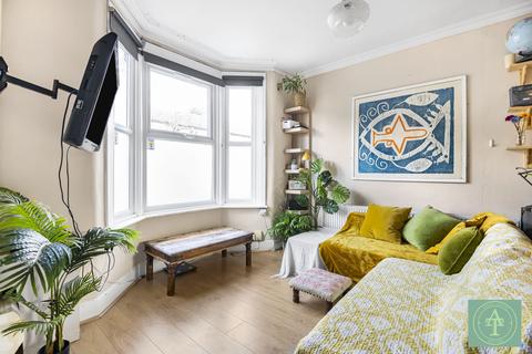 2 bedroom terraced house for sale, Cheddington Road, Edmonton, London, N18