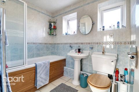 67 Bushey Croft, Harlow, CM18 6RH