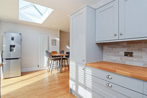 39 Hampton Gardens, Herne Bay, CT6 8BY