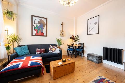 2 bedroom maisonette for sale, Oxford Street, Southampton SO14