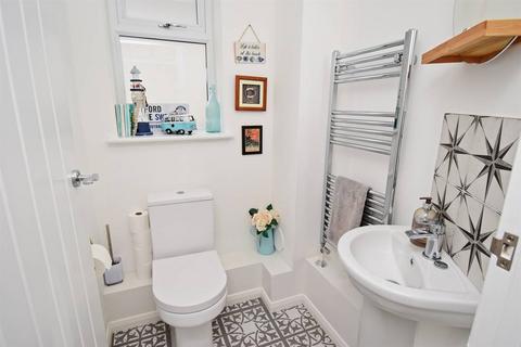 70 Castle Road, Whitstable, CT5 2EB