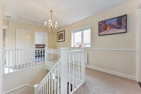 15 Field Close, Locks Heath, Southampton, SO31 6TX