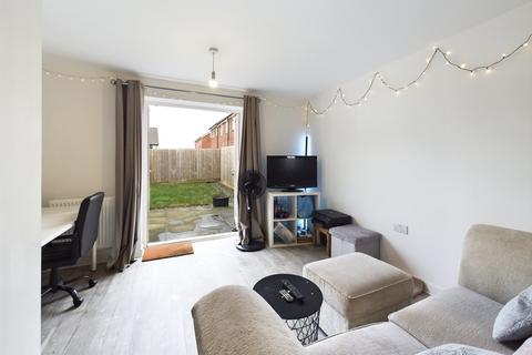 11 Buzzard Way, Cranbrook, Exeter, EX5 7GQ