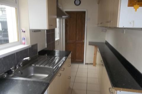 4 bedroom terraced house to rent, Trent Street, Gainsborough