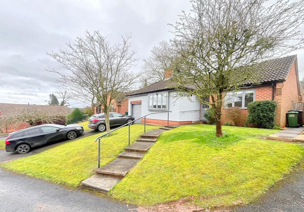 Stonehill Drive, Bromyard 3 bed detached bungalow for sale £350,000
