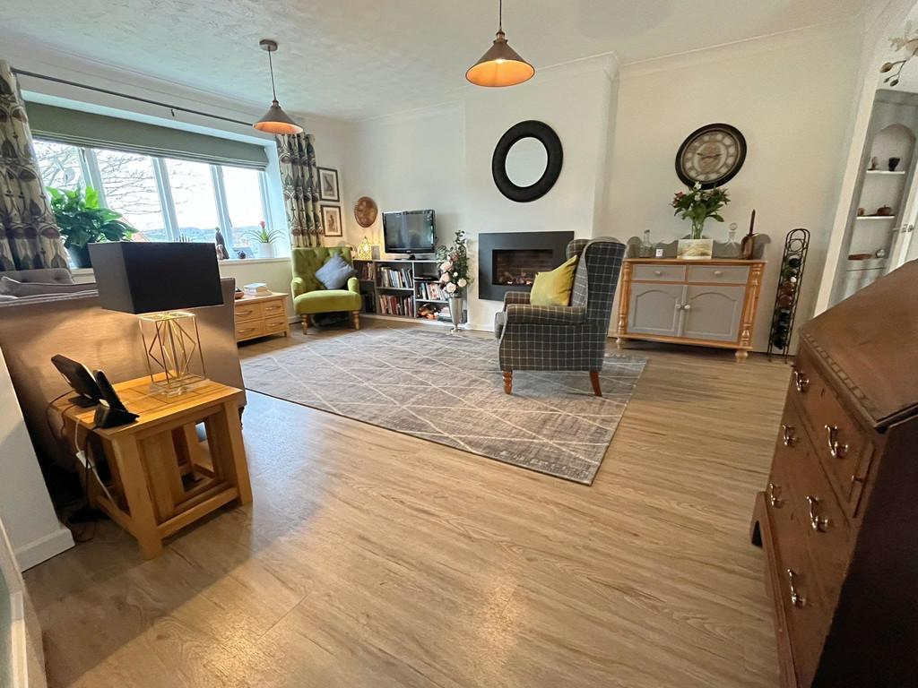 Stonehill Drive, Bromyard 3 bed detached bungalow for sale £350,000