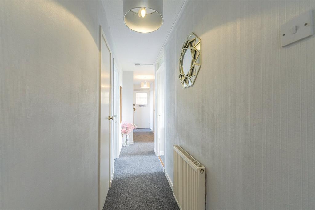 Hall Alt
