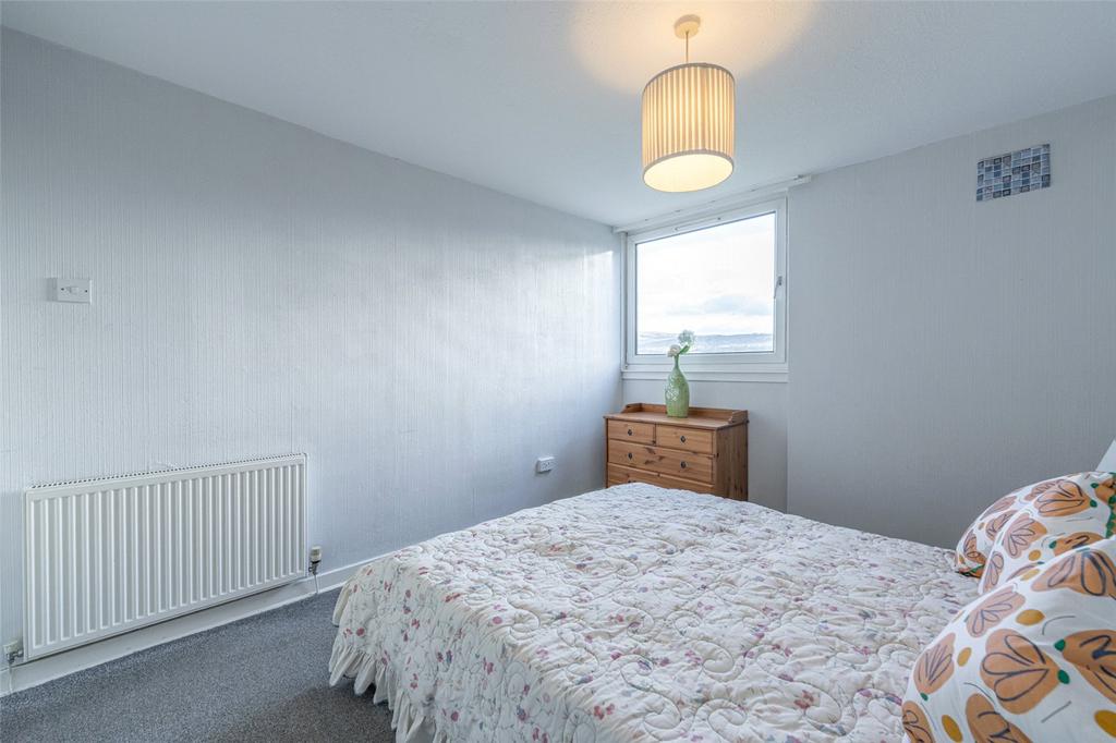 Bedroom 1 Alt