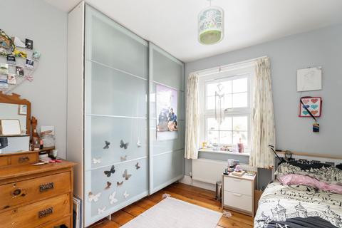 54 Hampstead Road, Dorking, RH4 3AE