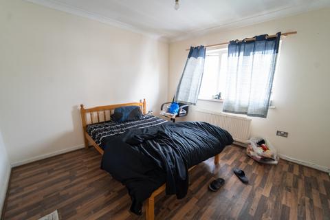 85 East Avenue, Hayes, UB3 2HS