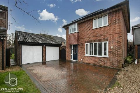 3 bedroom detached house for sale, Barley Way, Stanway, Colchester
