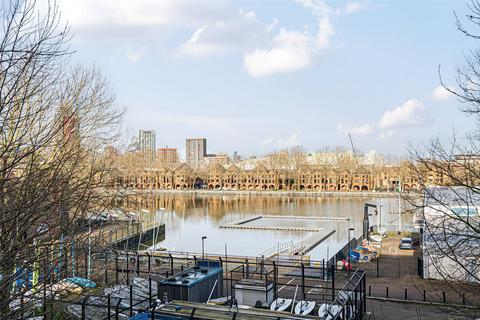 2 bedroom apartment to rent, Tavern Quay, Rope Street, Surrey Docks SE16