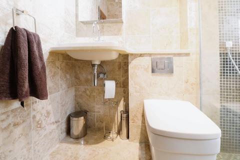 3 Brackenforde, Slough, SL3 7AX