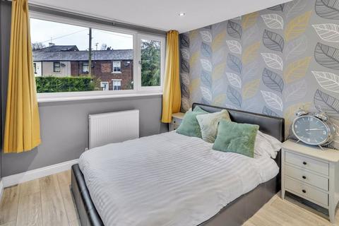 28 Bench Carr, Rochdale, OL12 0QU