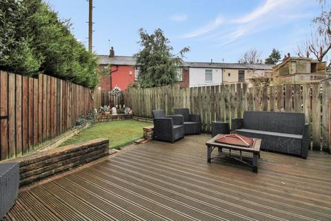 28 Bench Carr, Rochdale, OL12 0QU