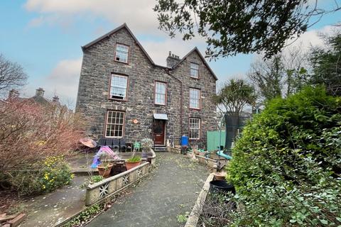 7 bedroom detached house for sale, Village Road, Llanfairfechan